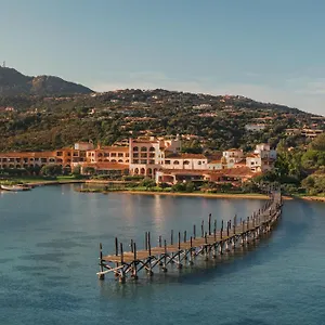 Отель Cala Di Volpe, A Luxury Collection Hotel, Costa Smeralda, Порто-Черво