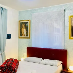 I Dormienti 2*, Róma Olaszország