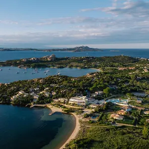 5* Rezort 7pines Sardinia - A Destination By Hyatt
